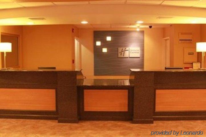 Holiday Inn Express Hotel & Suites Cocoa Beach, An Ihg Hotel Interior foto